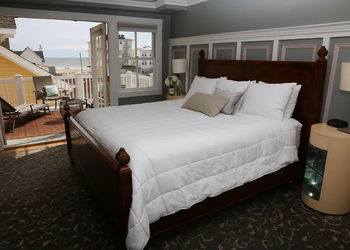 The Ocean Plaza Hotel